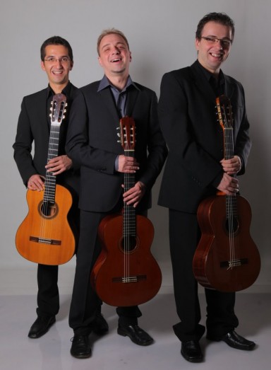 Amicus Trio